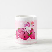 Niedliche Häschen- und kawaiierdbeeren Kaffeetasse (Mittel)