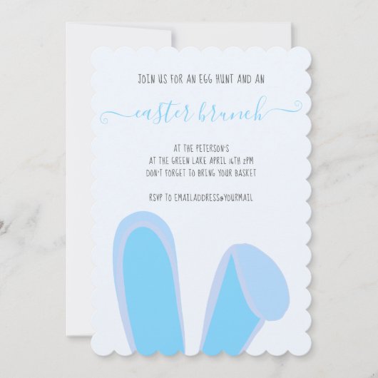 Niedliche Hasen Ohren Blaue Osterbrunch Ei Jagd Einladung (Vorderseite)