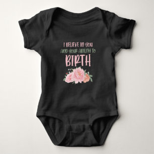 Niedliche Hebamme Baby Catcher Birne Doula Strampler