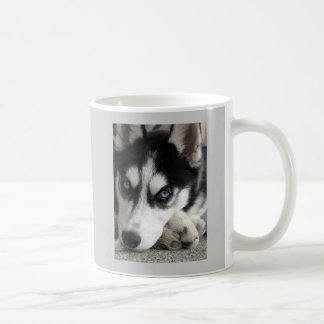 Niedliche heisere Tasse