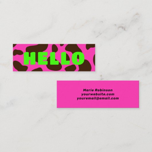 Niedliche HELLO Kuh Print Brown Lime Green Mini Visitenkarte (Vorne/Hinten)