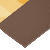 Niedliche Herbstszene mit Kürbis und Eichhörnchen Tischdecke (Schrägansicht)