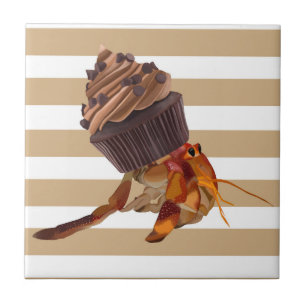 Niedliche Hermit Krabbe mit Schokolade Cupcake Mus Fliese