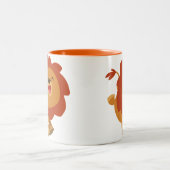 Niedliche herumspringende Cartoon-Löwe-Tasse Zweifarbige Tasse (Mittel)