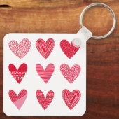 Niedliche Herzen in Rot und Rosa mit Text Schlüsselanhänger (Rückseite)
