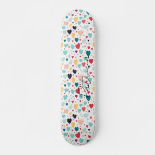 Niedliche Herzen und Polka Dots Muster farbenfrohe Skateboard