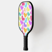 Niedliche Herzpastel Valentine Liebe Monogramm Pickleball Schläger (Links)
