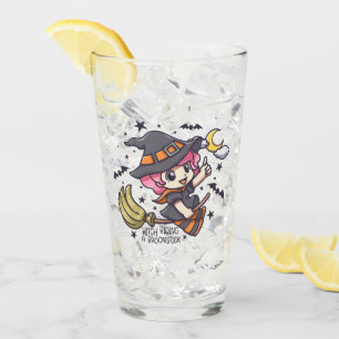 Niedliche Hexe auf einem Broomstick Glas