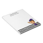 Niedliche Hexe im Lila HutHalloween Notizblock (angewinkelt)