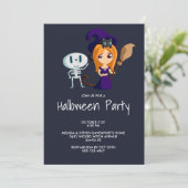 Niedliche Hexe Lila mit Black Cat & Broom Einladung (Stehend Vorderseite)