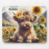 Niedliche Hochlandkuh und Sonnenblumen mit Namen Mousepad (Vorne)