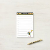 Niedliche Honigbiene auf schwarz-weißen Post-it-No Post-it Klebezettel (Auf Schreibtisch)