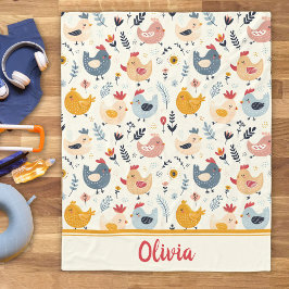 Niedliche Hühner im landwirtschaftlichen Betrieb P Fleecedecke