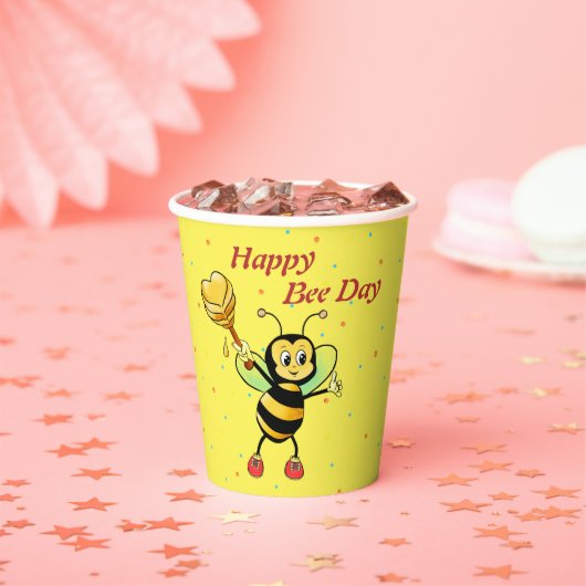 Niedliche Hummel mit Herz & Konfetti Geburtstag Pappbecher (Insitu)