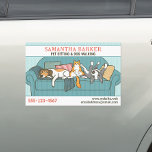 Niedliche Hunde und Katzen, die sich in der Tierpf Auto Magnet<br><div class="desc">Ein lustiger Promotionkarosmagnet für Ihr Haustierpflegesegment. Niedliche Abbildung eines Hundes mit dem Seitenauge, einer orangefarbenen Tischkatze, die wie ein Mensch sitzt, und eines goofy terers. Fügen Sie Ihre Telefonnummer, Website und weitere Informationen hinzu, um potenzielle Kunden zu gewinnen. Dieses humorvolle zeichn ist auf Visitenkarten und mehr Produkten für Ihr Haustier...</div>