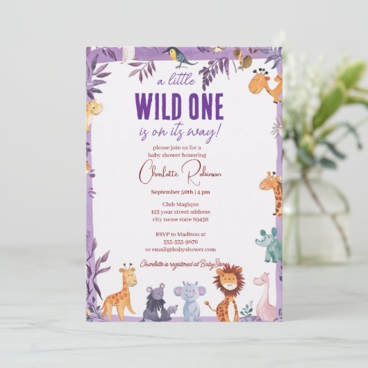 Niedliche Jungtiere Babydusche Einladung (Stehend Vorderseite)