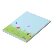 niedliche Käfer und Vogelarten im Gras mit blauem Notizblock (Rotiert)