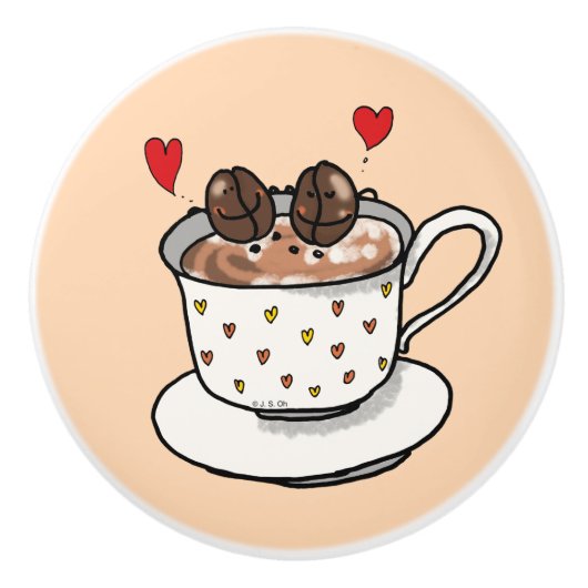 niedliche Kaffeebohnen in Kaffeetasse Keramikknauf (Vorderseite)