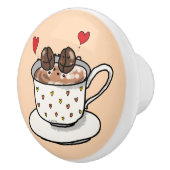 niedliche Kaffeebohnen in Kaffeetasse Keramikknauf (Rechts)