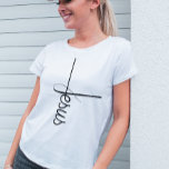 Niedliche Kalligrafie Kreuz Jesus T - Shirt<br><div class="desc">Erhöhen Sie Ihre vom Glauben inspirierte Mode mit unserem Jesus-T - Shirt - eine harmonische Mischung aus eleganter Kalligraphie und minimalistischer Typografie. Dieses geschmackvoll entworfene Shirt übertrifft bloße Kleidung; es wird zu einem tragbaren Ausdruck Ihrer Hingabe und Ehrfurcht. **Wichtige Merkmale:** 1. **Elegante Kalligraphie:** Unser Jesus-T - Shirt zeigt den Namen...</div>