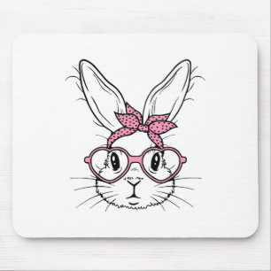 Niedliche Kaninchengesicht mit Bandana Herz Gles E Mousepad