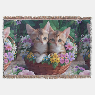 Niedliche Kätzchen in einem Blume-Korb Decke