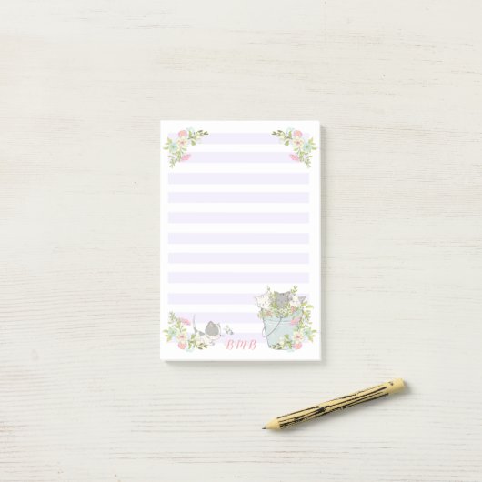 Niedliche Kätzchen in einem Eimer Post-it Klebezettel (Auf Schreibtisch)