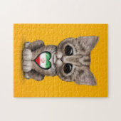 Niedliche Kätzchen-Katze mit dem iranischen Puzzle (Horizontal)