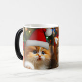 Niedliche Kätzchen mit dem Weihnachtsmann und Rent Verwandlungstasse (Vorderseite Links)