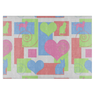 Niedliche Kätzchen, Quadrate, Katzenformen. Schneidebrett