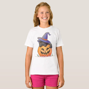 Niedliche Katze an einem KürbisHalloween Shirt