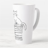 Niedliche Katze auf Büchern Milchtasse (Rechte Ecke)