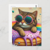 Niedliche Katze auf einer schwimmenden Doughnut Postkarte (Vorne/Hinten)