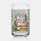 Niedliche Katze auf Veranda mit Blume & Patchwork Dosenglas (Rückseite)