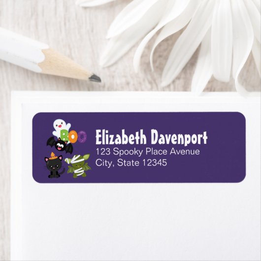 Niedliche Katze, Fledermäuse, Mama und Geist (Insitu)