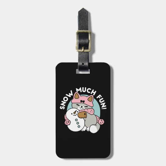 Niedliche Katze im Snow Gear mit Snowman Art Gepäckanhänger (Vorderseite vertikal)