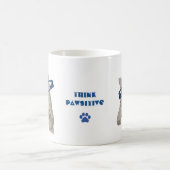 Niedliche Katze in Spektren denken Pawsitive Posit Kaffeetasse (Mittel)