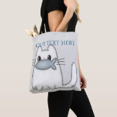 Niedliche Katze mit Preisfisch Tasche (Von Nahem)