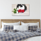 Niedliche Katze mit rote Rose Leinwanddruck (Insitu (Schlafzimmer))