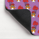 Niedliche Katze mit Rotem Herzen Mousepad (Ecke)