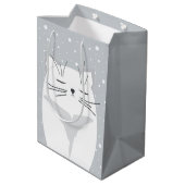Niedliche Katze, Symbol von 2023. Mittlere Geschenktüte (Rückseite Schrägansicht)