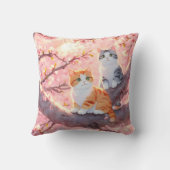 Niedliche Katzen auf einem Kirschblütenbaum Kissen (Rückseite)