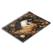 NIEDLICHE KATZEN IM FLORALEN HERZ NOTIZBLOCK (Linke Seite)