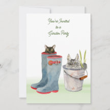 Niedliche Katzen im Party Garden