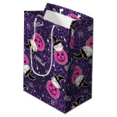 Niedliche Katzen und Kürbis Halloween-Muster Mittlere Geschenktüte (Rückseite Schrägansicht)
