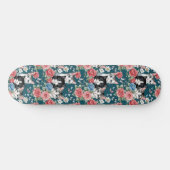Niedliche Katzenkätzchen mit Rose und Schmetterlin Skateboard (Horizontal)