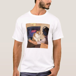 Niedliche Katzenschlacht beim Spielen von Videospi T-Shirt