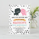 Niedliche Katzenthema-Party Einladung (Stehend Vorderseite)