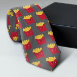 Niedliche Kawaii Fries - grau Krawatte<br><div class="desc">Ein modernes zeichn einer französisch-frischen Kiste mit hellen Farben.</div>