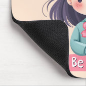 Niedliche Kawaii-Illustration "Be Kind" - Großarti Mousepad (Ecke)